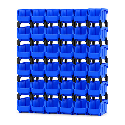 Set van 36 blauwe magazijnbakken met zwarte koppelstukken, gestapeld tot een wand van 6 breed en 6 hoog