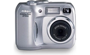 Coolpix 2100 Digitale Compact Camera - Zilver