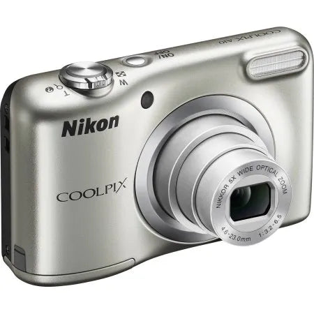 Nikon Coolpix A10 digitale compactcamera, zilver, schuin vooraanzicht met 5x zoomlens, tweedehands