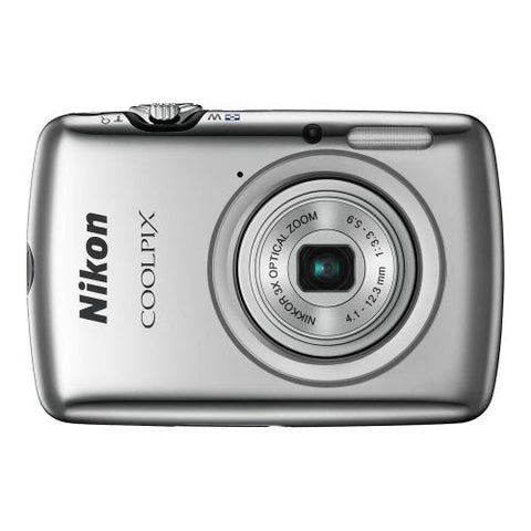 Nikon Coolpix S01 digitale compactcamera, zilver, voorkant met 3x zoomlens, tweedehands