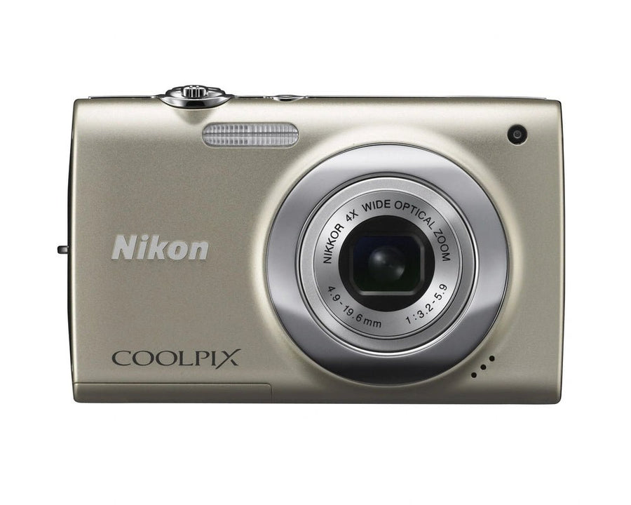 Nikon-Coolpix S2500 Digitale Compact Camera - Zilver Tweedehands