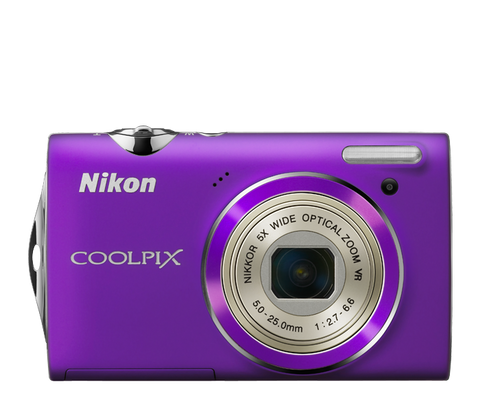 Nikon Coolpix S5100 compactcamera, paars, voorkant met 5x Nikkor-groothoekzoomlens, tweedehands