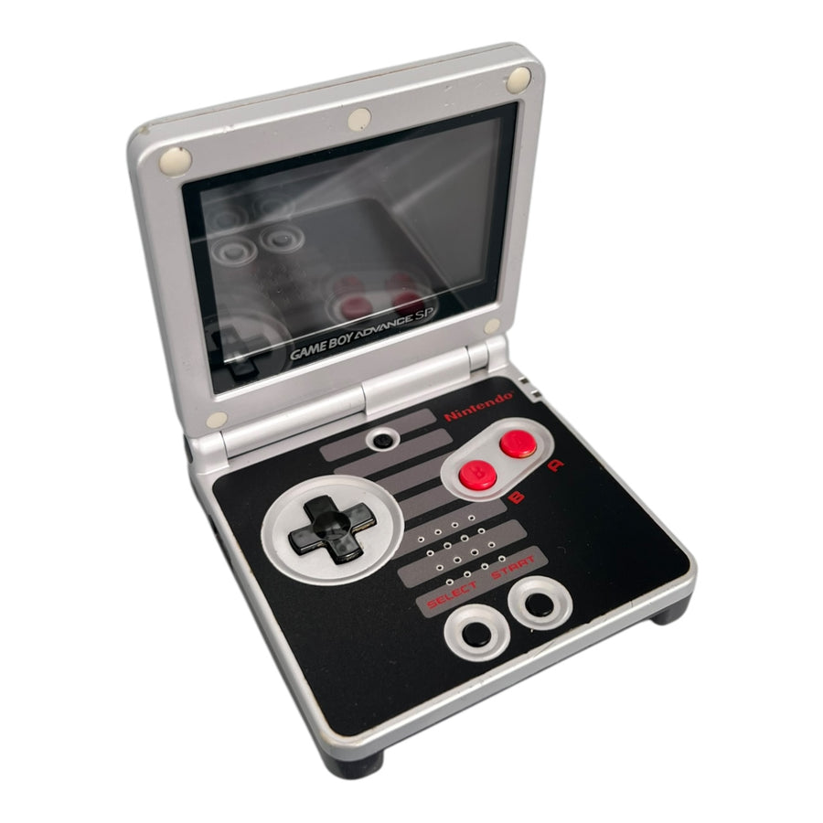 Nintendo-Game Boy Advance SP Console - NES Classic Edition (Beschadigd) Tweedehands