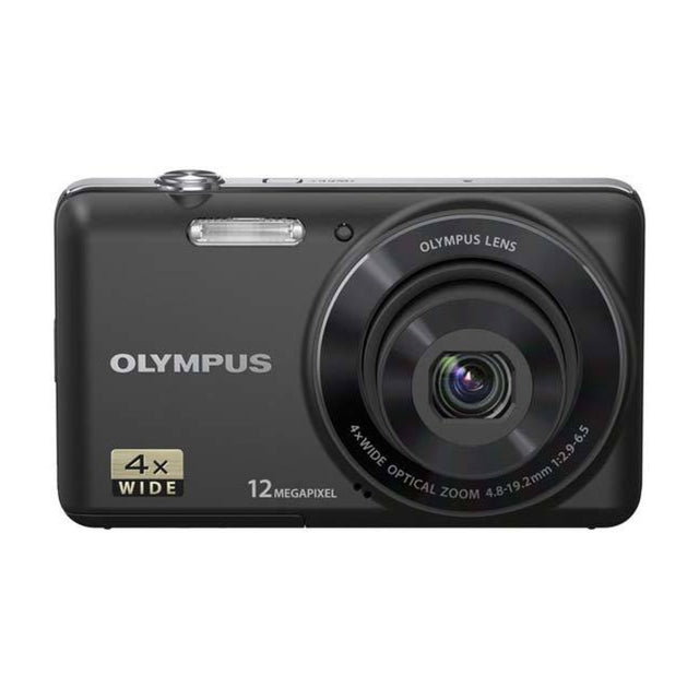 Olympus D-700 digitale compactcamera, zwart, voorkant met 4x groothoekzoomlens en opschrift 12 megapixel