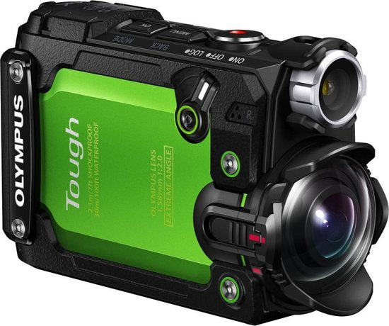 Olympus Tough TG-Tracker actioncamera, zwart met groen, schuin van voren met uitklapbaar scherm en lens