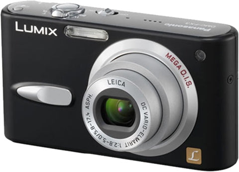 Panasonic Lumix DMC-FX3 digitale compactcamera, zwart, voorkant schuin met Leica DC Vario-Elmarit-lens, tweedehands