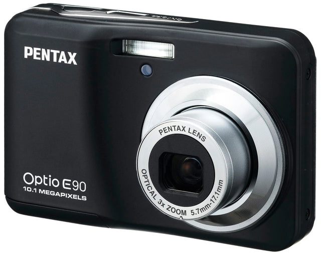 Pentax Optio E90 compactcamera, zwart, schuin van voren met 3x zoomlens, tweedehands