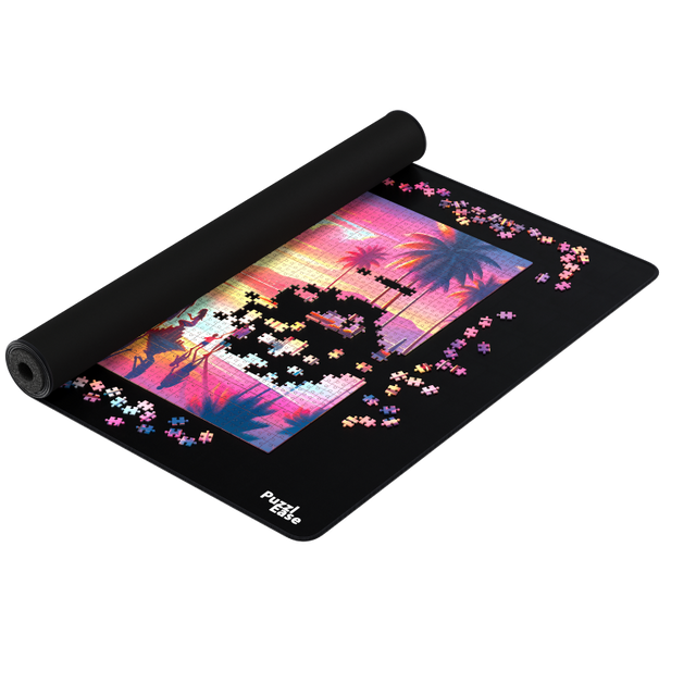 PuzzlEase antislip puzzelmat XXL 95 x 150 cm, zwart, half opgerold met een puzzel erop