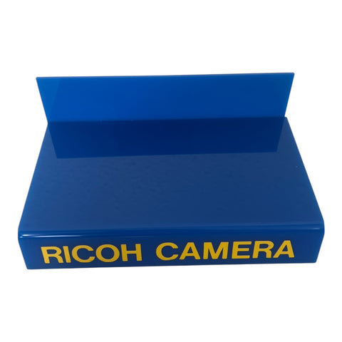 Ricoh-Camera Displaystandaard – Acryl Vintage Winkeldisplay - Blauw Tweedehands