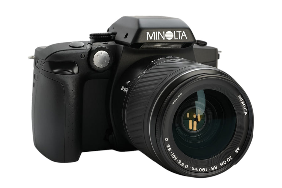 Sigma-Dynax 60 - 35mm Analoge Camera + AF 28‑100 mm f/3.5‑5.6 D Lens Tweedehands