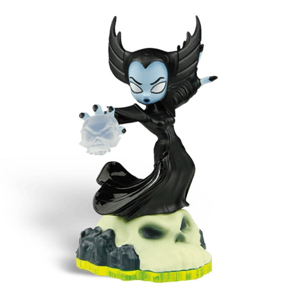 Skylanders Hex figuur, heks in zwart gewaad met blauwe huid en spookbol op groene schedelvoet, voorkant, tweedehands