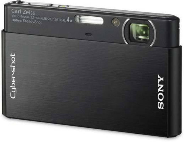Sony Cyber-shot DSC-T77 compactcamera, zwart, voorkant met schuifkap en Carl Zeiss Vario-Tessar 4x lens, tweedehands
