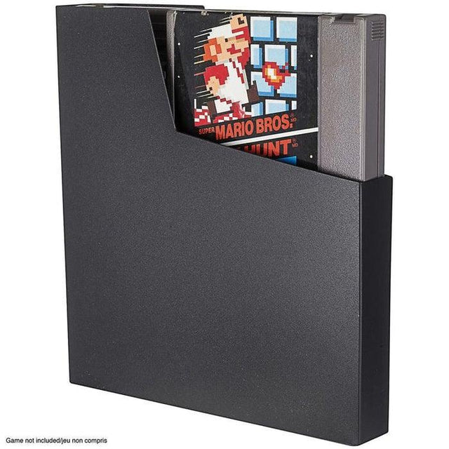 Nintendo NES dust cover zonder logo, zwarte cartridge sleeve met een cassette Super Mario Bros. Duck Hunt erin, tweedehands